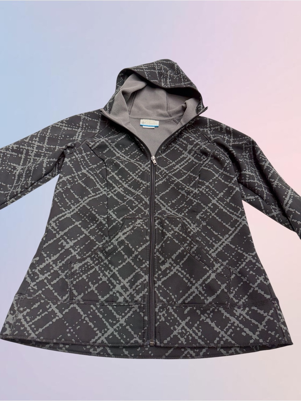 COLUMBIA Women’s Medium Black White Softshell Jacket - Picture 3 of 4